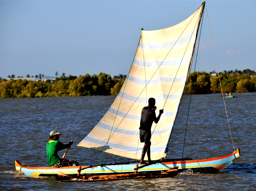 sail-boat-morondava-madagascar